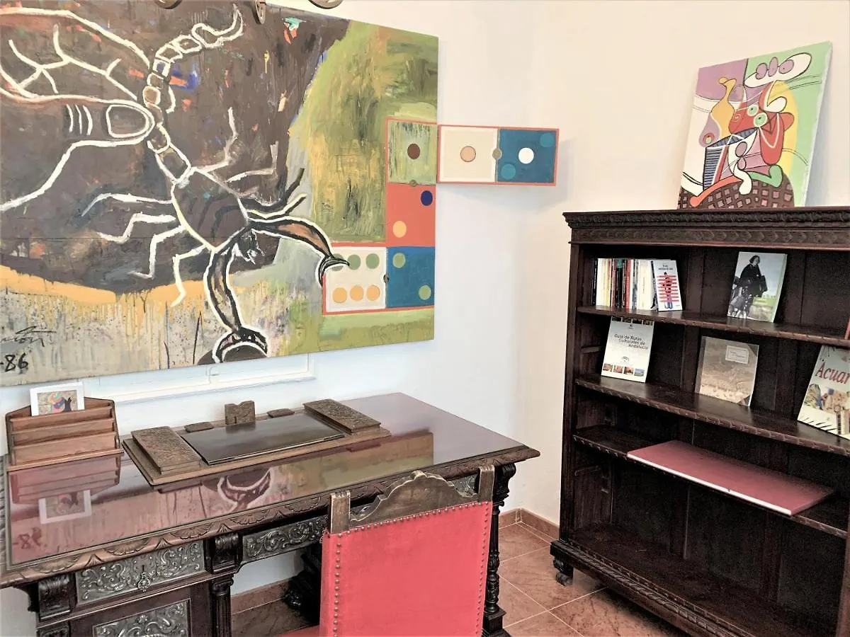 Apartment Wide And Traditional- 2Bd 1Bth- Gavidia Seville Spain